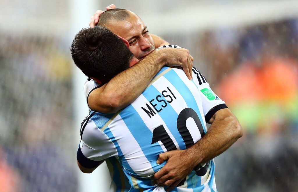 La Selección Argentina -  Mascherano y Messi.