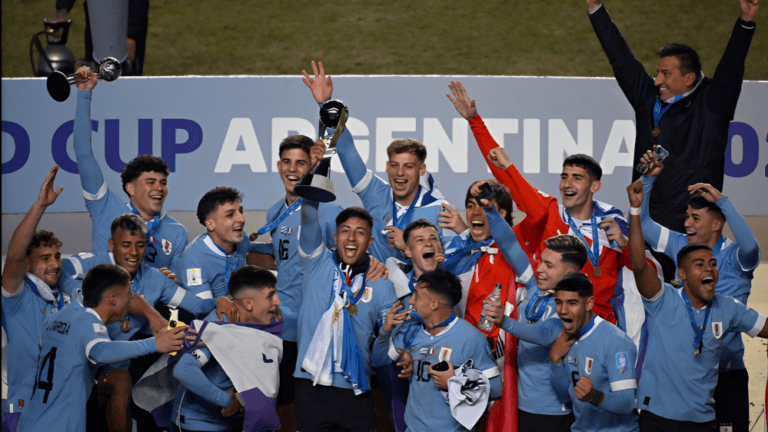 Uruguay terminó con el sueño Sub 20 de Estados Unidos 