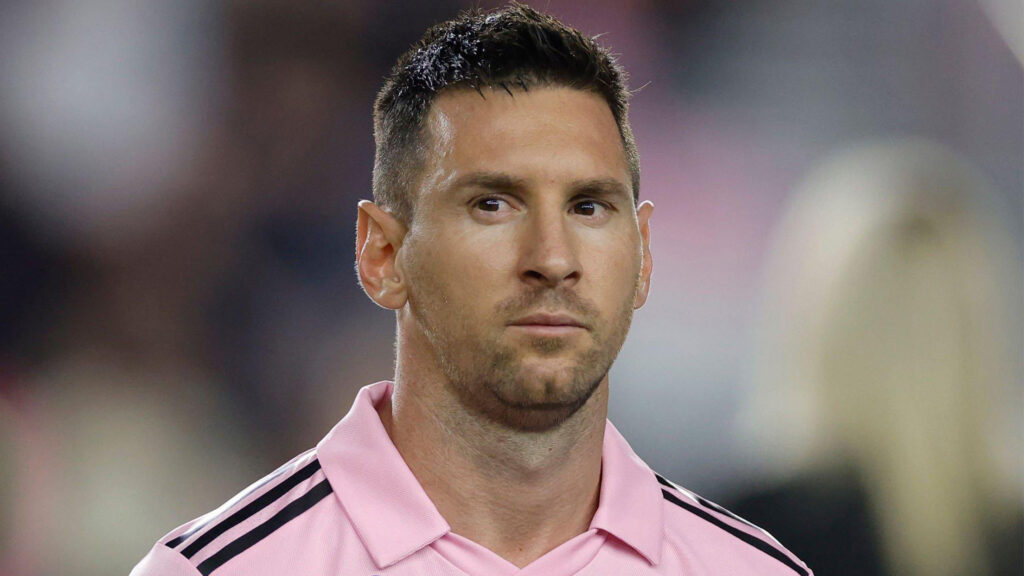 ATENCIÓN: Messi fue reemplazado a los 36 minutos del primer tiempo