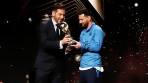 Messi y Alejandro Domínguez