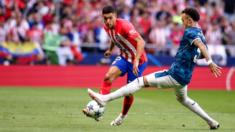 Asistencia de Nahuel Molina en la victoria de Atlético Madrid por Champions League