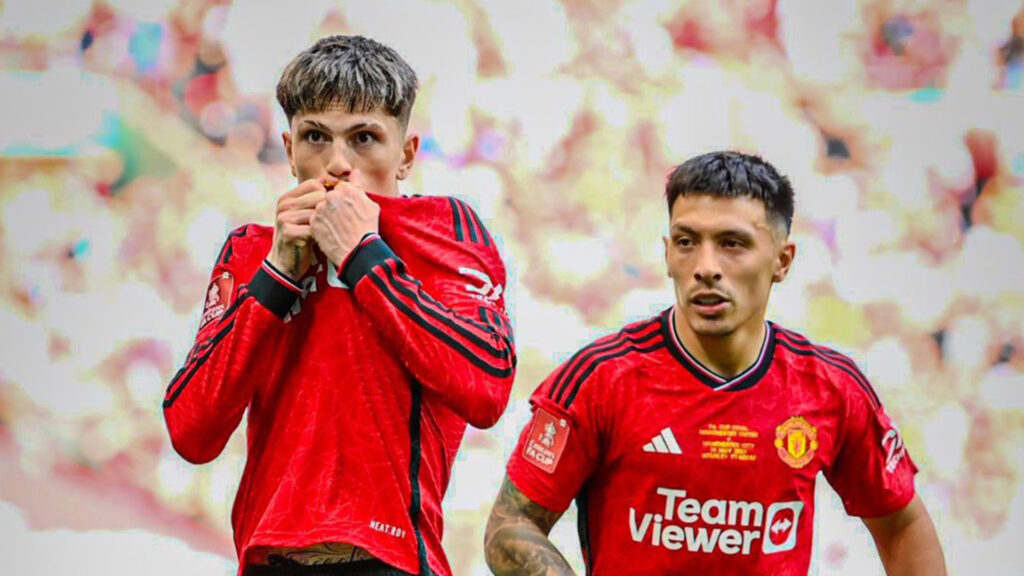 Alejandro Garnacho y Lisandro Martínez, Manchester United FA Cup
