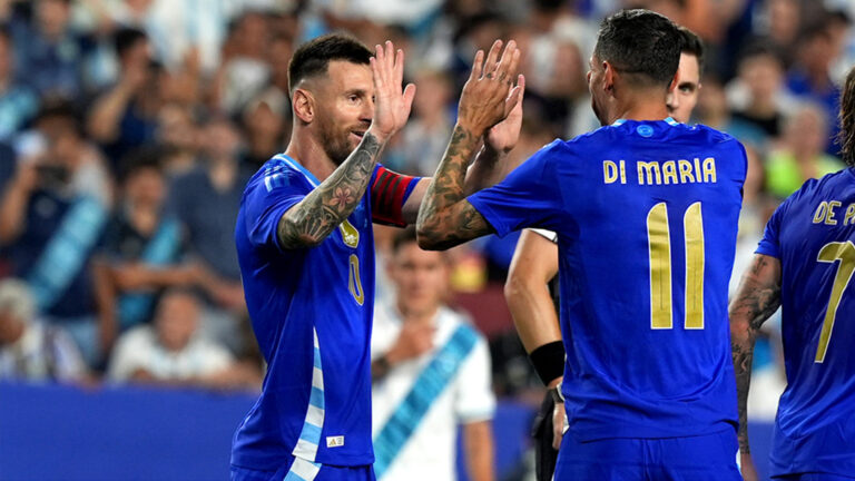 Lionel Messi y Ángel Di Maria en la Selección Argentina