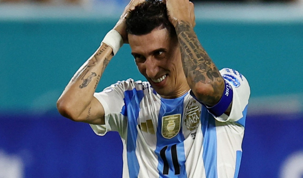 Dos futbolistas de la Selección Argentina quedarán con el pase en su poder en plena participación en la Copa América.