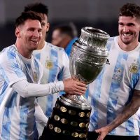 Lionel-Messi-y-Rodrigo-De-Paul-en-la-Copa-America